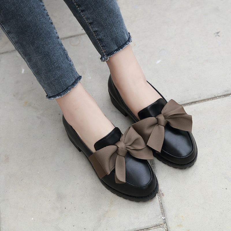 Women's shallow bow small leather shoes