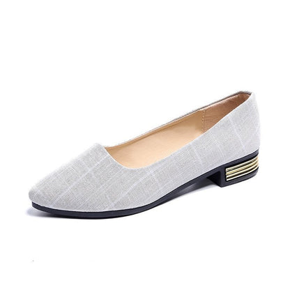 Flat bottomed and pointed shoes