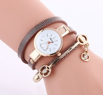Classic Dial Watch On The New Foreign Trade Hot Sale Ladies Watch Metal Decoration With Diamonds