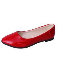 Oversized flat heeled shoes