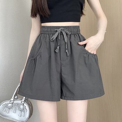 Design Elastic Waist Casual Shorts