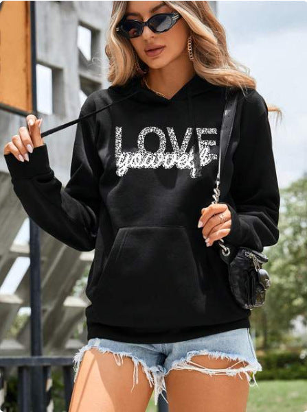 Retro Love Pattern Women's Sheath Hoodie Printed Pullover College Style